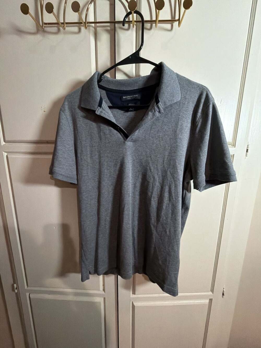 Banana Republic Luxury Touch Standard Fit Johnny-Collar Polo Shirt